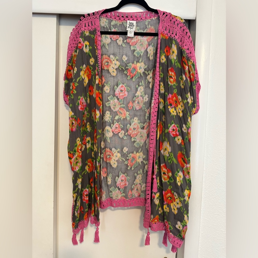 Women’s Floral Kimono Style Top